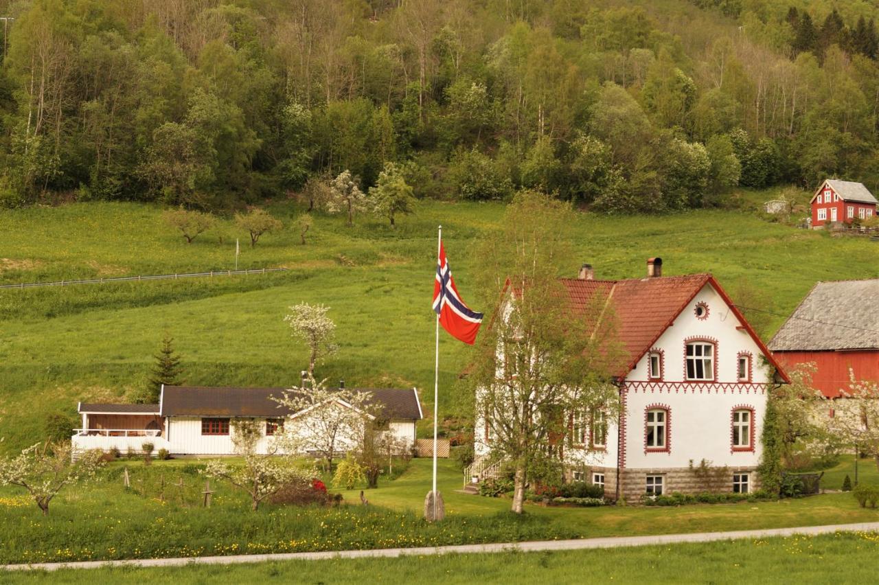 Dalhus - House With Jacuzzi Villa Norddal Dış mekan fotoğraf